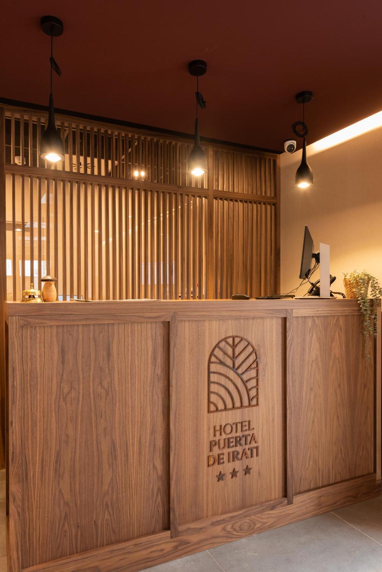Silken Puerta De Irati Hotel Ochagavía Екстериор снимка