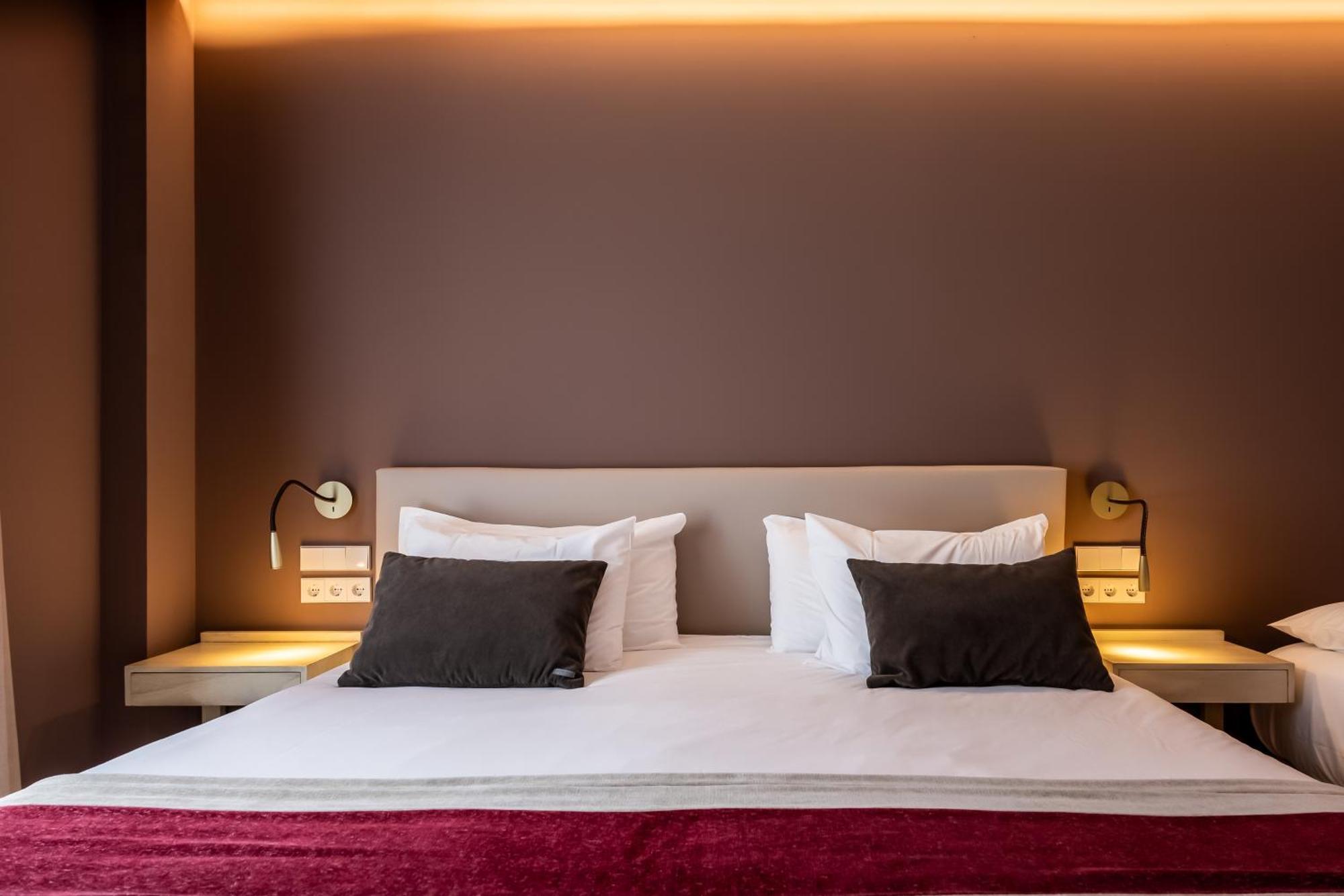 Silken Puerta De Irati Hotel Ochagavía Екстериор снимка