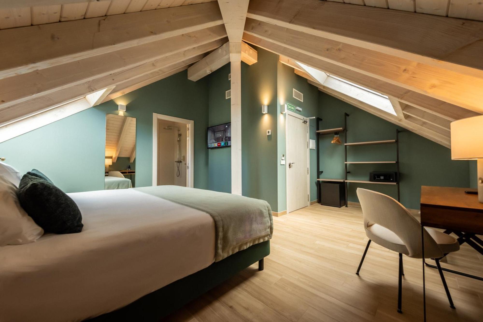 Silken Puerta De Irati Hotel Ochagavía Екстериор снимка